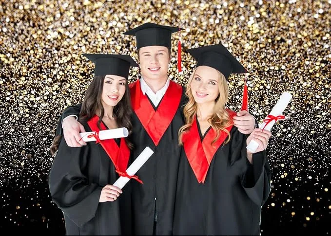 Disertație Drept de Succes Ilustrație care simbolizează succesul în redactarea lucrării de disertație Drept